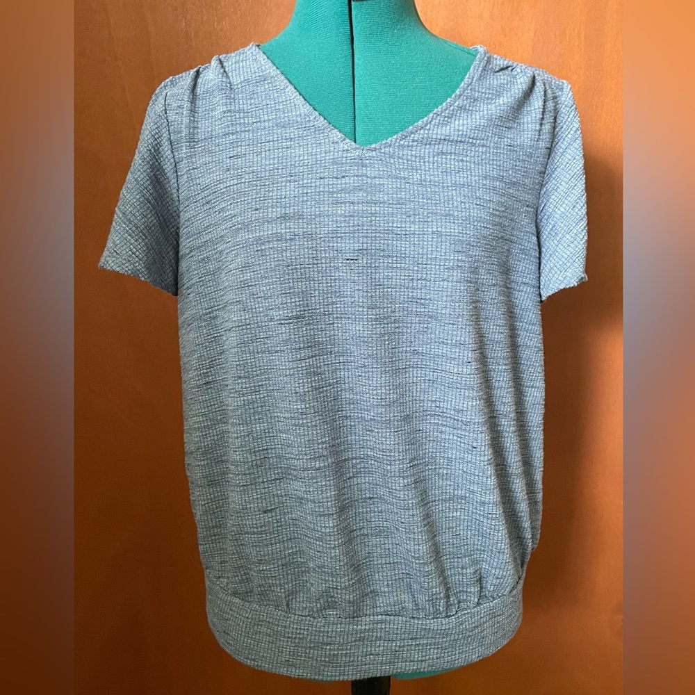 Lane Bryant women’s blue shirt sleeve t-shirt